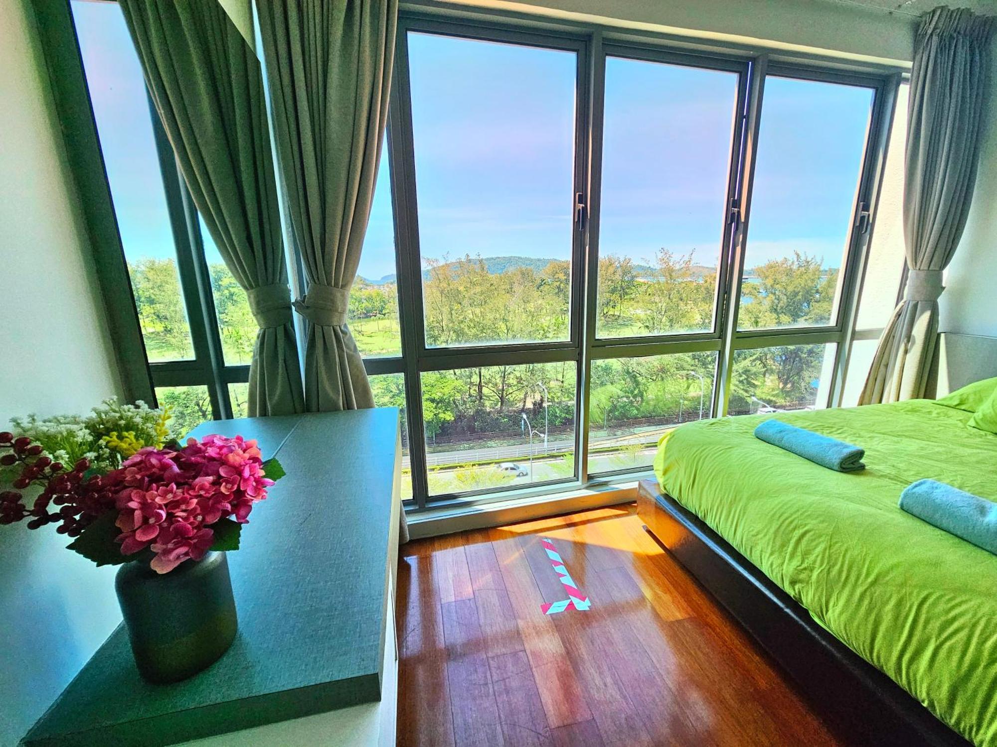 Apartment Loft B Imago - Sunset Seaview 3 Bedrooms 3 Bathrooms -9pax Kota Kinabalu